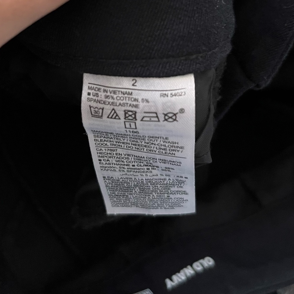 Old Navy Pixie Pants (Ankle Length) - image 3